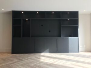 wandkast laten spuiten